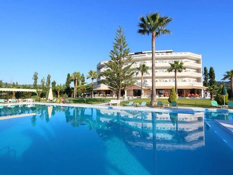 Regina Hotel Kíssamos Exteriér fotografie