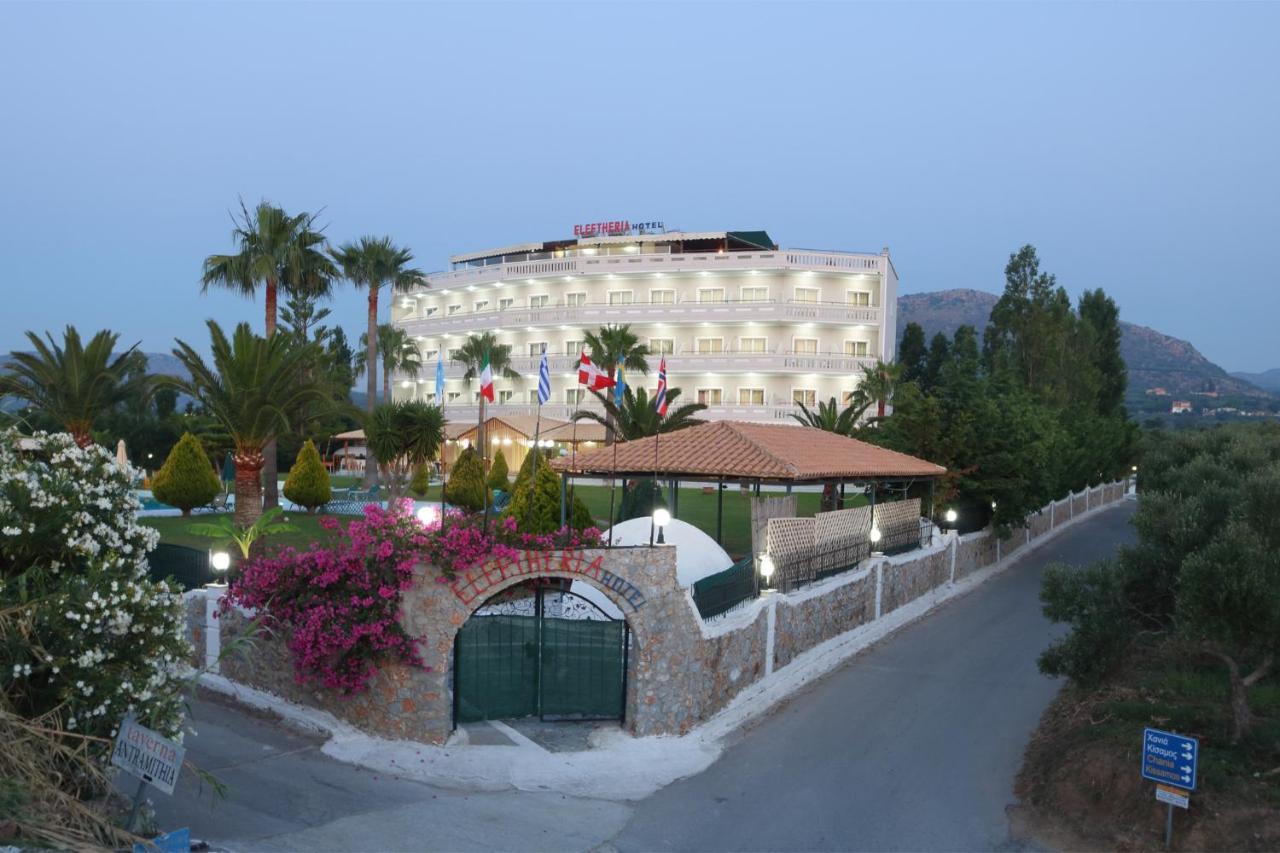 Regina Hotel Kíssamos Exteriér fotografie